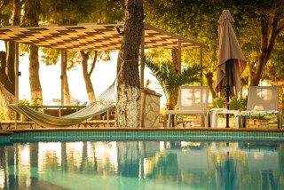 faciliities villa flisvos big pool